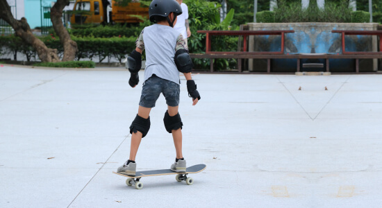 Proper Foot Positioning on Skateboard Deck
